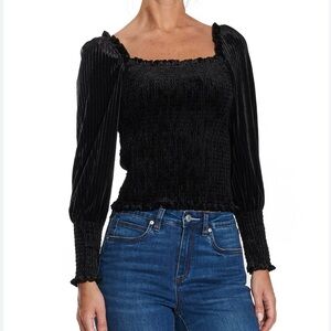 O A T New York~ Women’s Smocked Ruffled Ruched Blouse, Soft and Stretchy Top Lg‎